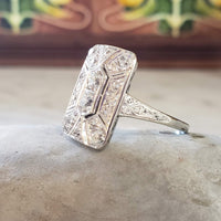 14k gold white gold c.1920s filigree diamond glove Ring