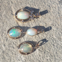 10k yellow gold Opal DECO necklace pendant