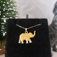 10k yellow gold diamond elephant pendant necklace 1947