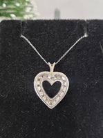 14k white gold diamond heart necklace pendant
