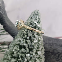 14k gold two tone mine cut diamond & Emerald estate c.30s ring