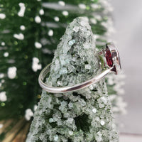 375 white gold pink Tourmaline & Diamond estate Ring
