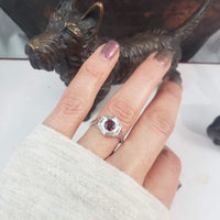 10k white gold c.20's c.30's Art Deco Garnet filigree Ring