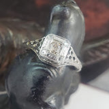 18k gold white gold Edwardian bow filigree champagne diamond Ring