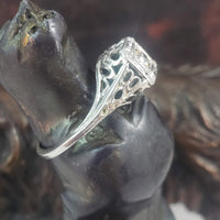 18k gold white gold Edwardian bow filigree champagne diamond Ring