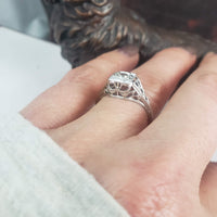 18k gold white gold Edwardian bow filigree champagne diamond Ring