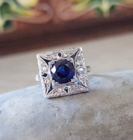 Platinum Art Deco blue sapphire and diamond vintage ring