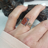 14k gold Victorian carved agate trojan warrior estate ring