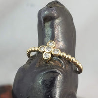 14k yellow gold 5 diamond flower band