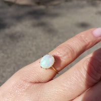 10k yellow gold opal estate ring