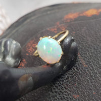 10k yellow gold opal estate ring