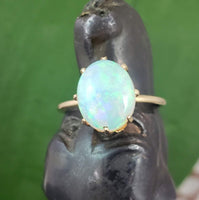 10k yellow gold opal estate ring