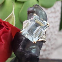 14k gold emerald cut Aquamarine & Diamond estate Deco Ring