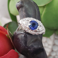 14k white gold Deco blue sapphire & diamond estate ring