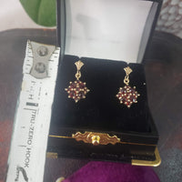 14k gold Estate rose cut garnet Earrings
