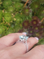14k white gold 5.40ct Aquamarine & Diamond Ring