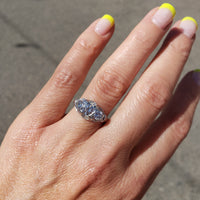 platinum Art Deco c.1920 - 30's 22 diamond ring - 3 three stone