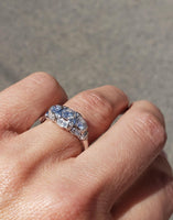 platinum Art Deco c.1920 - 30's 22 diamond ring - 3 three stone