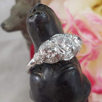 platinum Art Deco c.1920 - 30's 22 diamond ring - 3 three stone