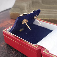 14k yellow gold flower floral stud earrings