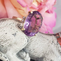 18k Yellow Gold oval AMETHYST estate Cocktail Ring