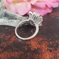 10k white gold Emerald & Diamond estate Retro ring