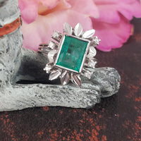 10k white gold Emerald & Diamond estate Retro ring