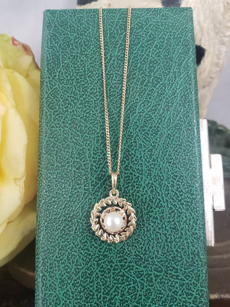 10k gold pearl vintage necklace pendant