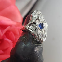 18k white gold Diamond & Sapphire estate Art Deco filigree glove shield Ring