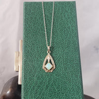 10k white gold Opal Art Deco c.1920's necklace pendant