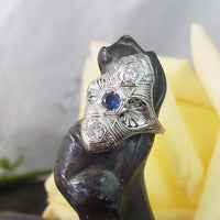 18k white gold Diamond & Sapphire estate Art Deco filigree glove shield Ring
