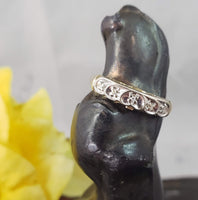 14k gold two tone 5 diamond estate heart band