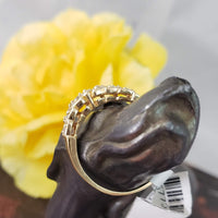 14k gold 7 diamond estate curved band