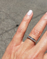 14k gold two tone 5 diamond estate heart band