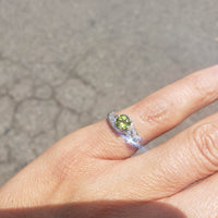 14k white gold vintage Retro Peridot & Diamond Ring