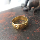 18k Yellow Gold 6.8mm LUCKY hallmarked wedding band - size 8.25