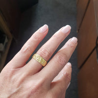 18k Yellow Gold 6.8mm LUCKY hallmarked wedding band - size 8.25