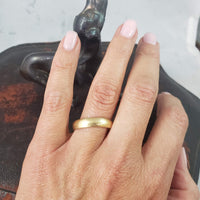 14k Yellow Gold 5mm estate wedding band - size 12