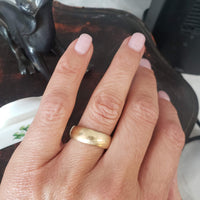14k Yellow Gold 6.65mm estate wedding band - size 8.5