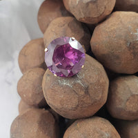 14k gold created Alexandrite & diamond estate Ring
