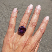 14k gold created Alexandrite & diamond estate Ring