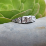18k white gold Art Deco c.20's - c. 30's diamond ring