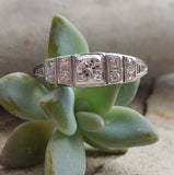 18k white gold Art Deco c.20's - c. 30's diamond ring