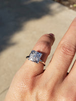 14k white gold 9 diamond cluster illusion head estate ring