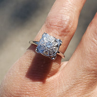 14k white gold 9 diamond cluster illusion head estate ring