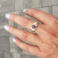 14k gold two tone Garnet estate solitaire DECO Ring - apx 1ct