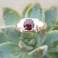 14k gold two tone Garnet estate solitaire DECO Ring - apx 1ct