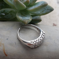 platinum 16 diamond 2 row estate Deco band