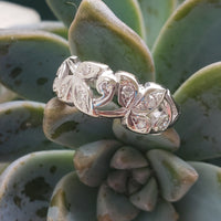 14k white gold 9 diamond leaf motif estate band
