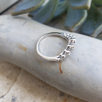 14k white gold 14 diamond estate curved band